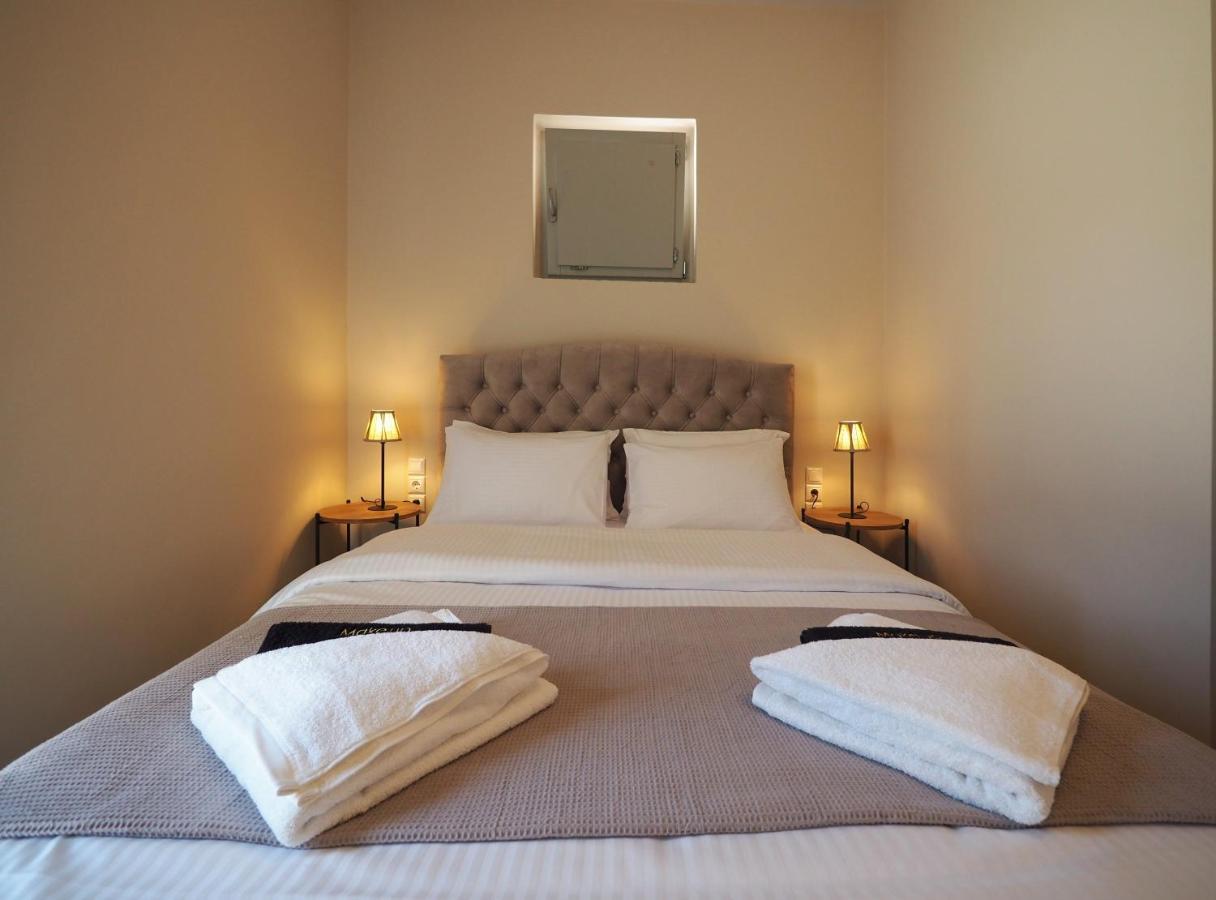 Terra Di Pietra Exclusive Suites & Apartments Ареополі Екстер'єр фото
