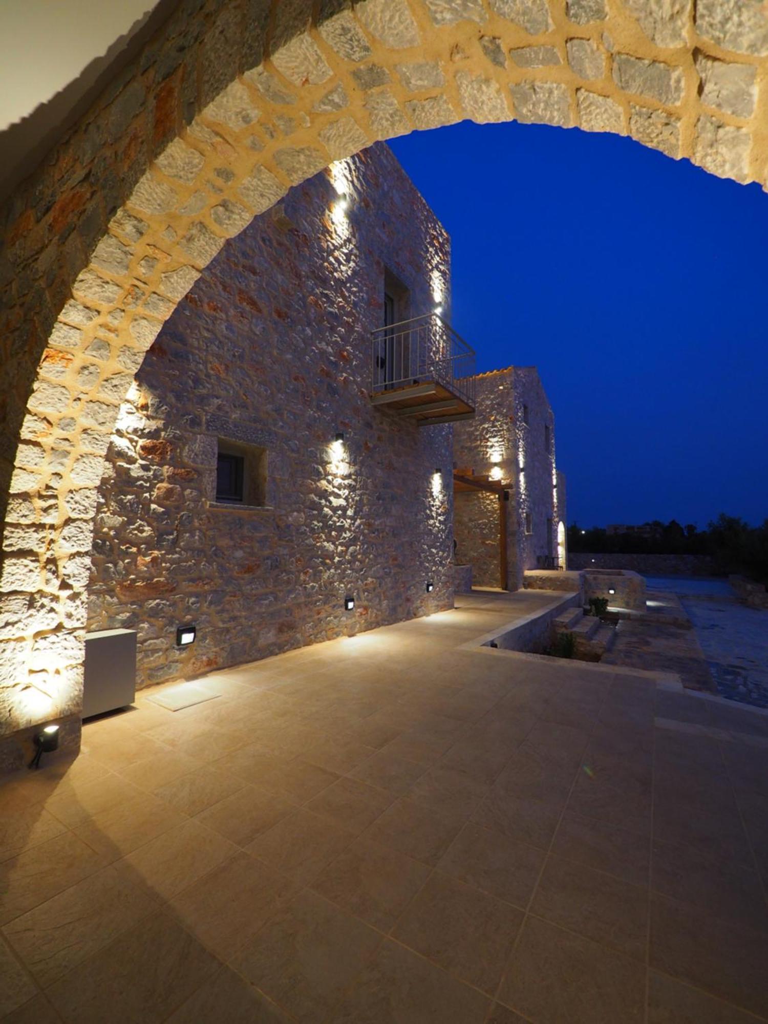 Terra Di Pietra Exclusive Suites & Apartments Ареополі Екстер'єр фото