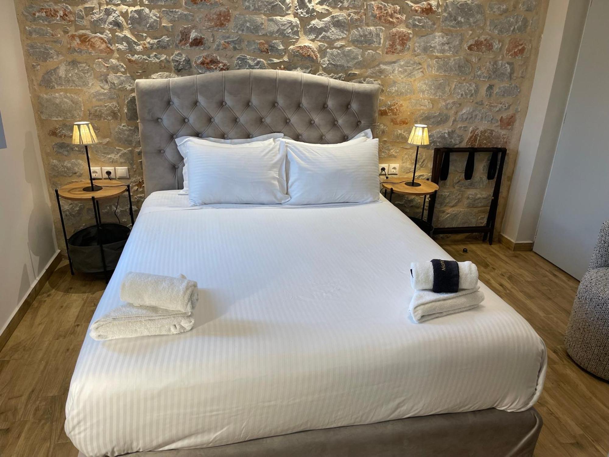 Terra Di Pietra Exclusive Suites & Apartments Ареополі Екстер'єр фото